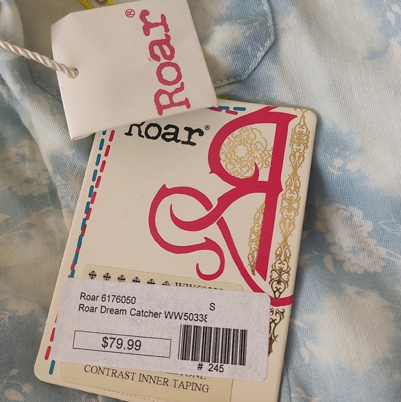 Roar new attacks button up embroidered top - Picture 3 of 13